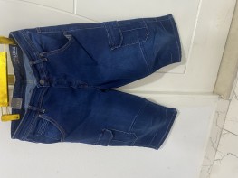 PANTACOURT JEANS LUIDJI AVEC POCHES